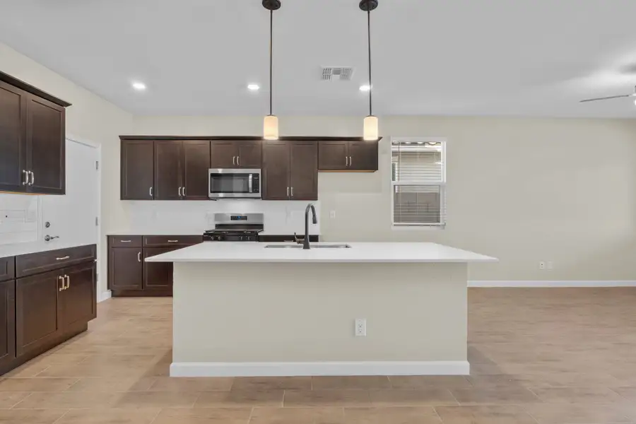 Surprise, AZ New Home.  - Slide 2