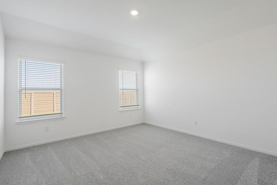 Spacious, unfurnished interior of a new home in Colson Ranch, Jarrell (Image 7).
