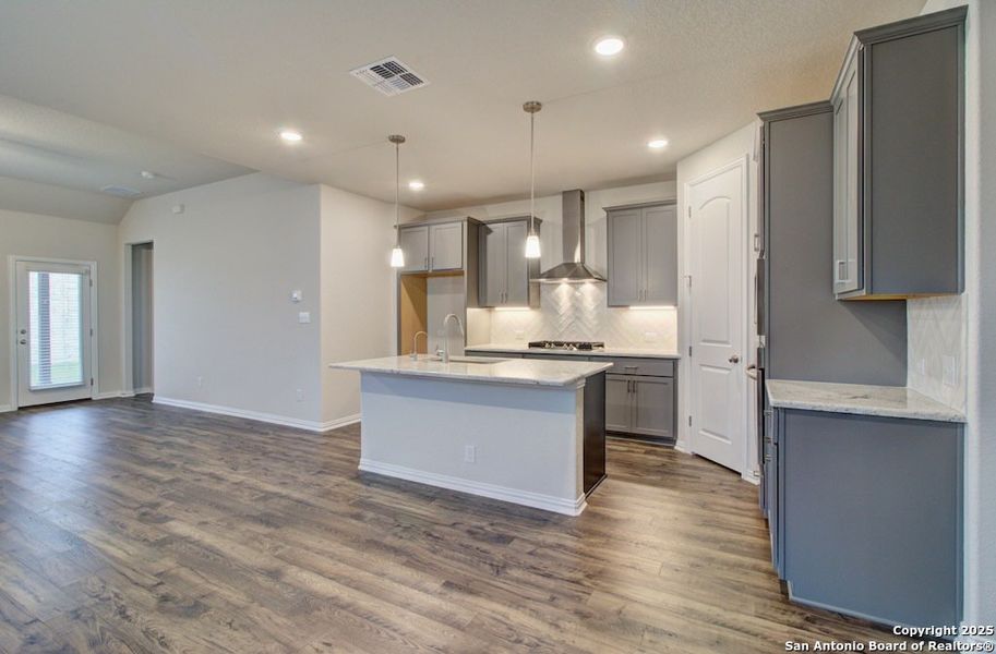 Furnished interior view inside a new home in Meyer Ranch - Enclave, New Braunfels (Image 11).