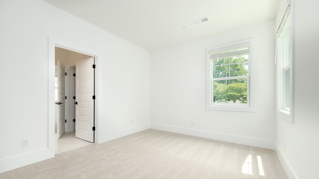 Representative unfurnished interior of a home built from the Harbor by D.R. Horton in The Village at Sandy Plains, Marietta (Image 19).