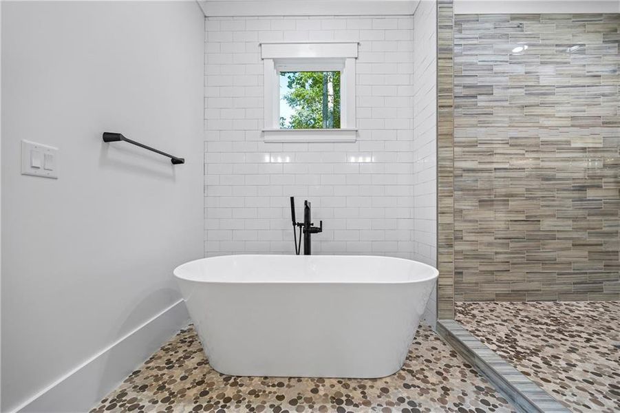 Furnished interior view inside a new home in , Flowery Branch (Image 73).