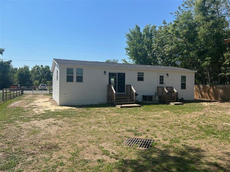 Exterior details and patio area of a home in , Fruitland Park (Image 21). Exterior details and patio area of a home in , Fruitland Park (Image 21).