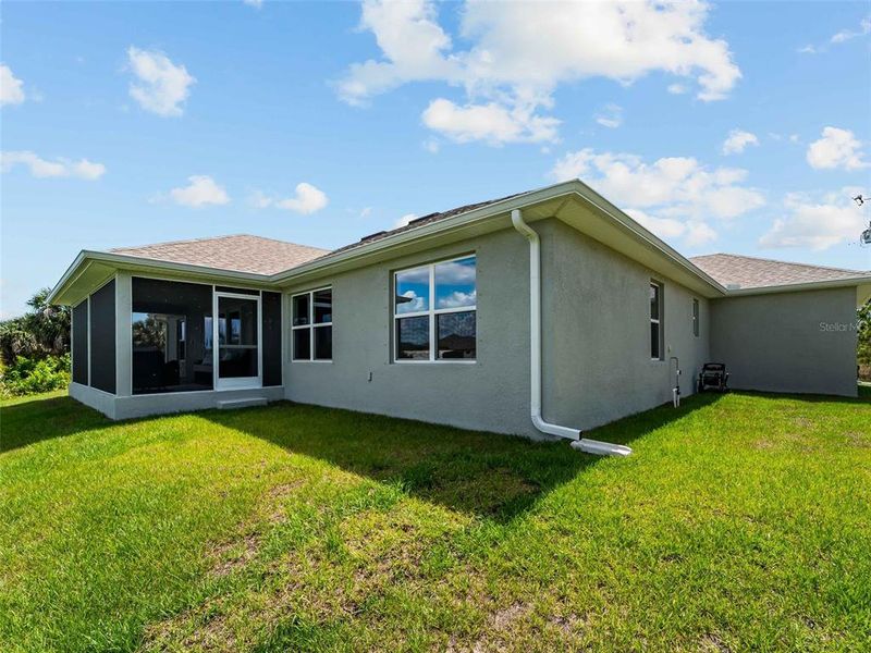 Exterior details and patio area of a home in Port Charlotte, Port Charlotte (Image 42).