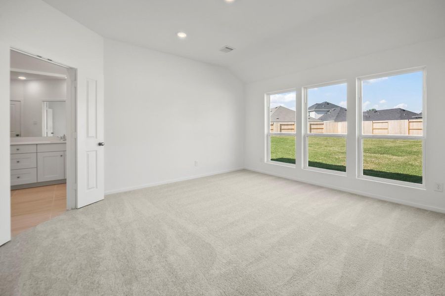 *Not actual home, pictures representative of same floor plan* *Not actual home, pictures representative of same floor plan*