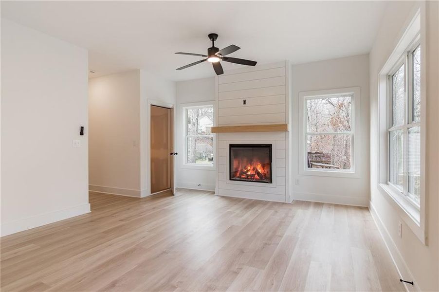 Spacious, unfurnished interior of a new home in , Gainesville (Image 22).