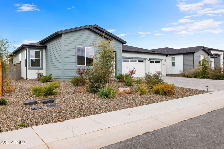 6-Front (2) 6-Front (2)