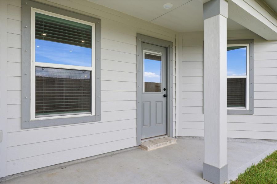 Exterior details and patio area of a home in , Alvin (Image 3). Exterior details and patio area of a home in , Alvin (Image 3).