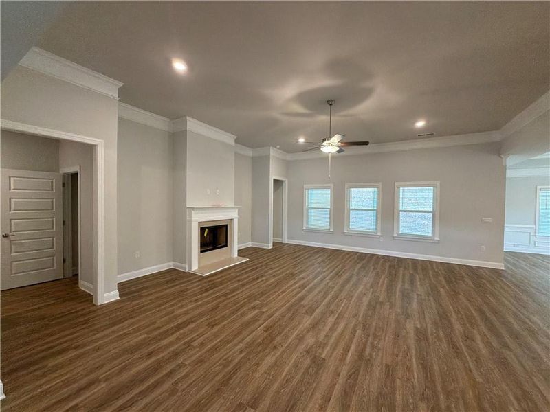 Spacious, unfurnished interior of a new home in Tuscany Hills, Douglasville (Image 14).