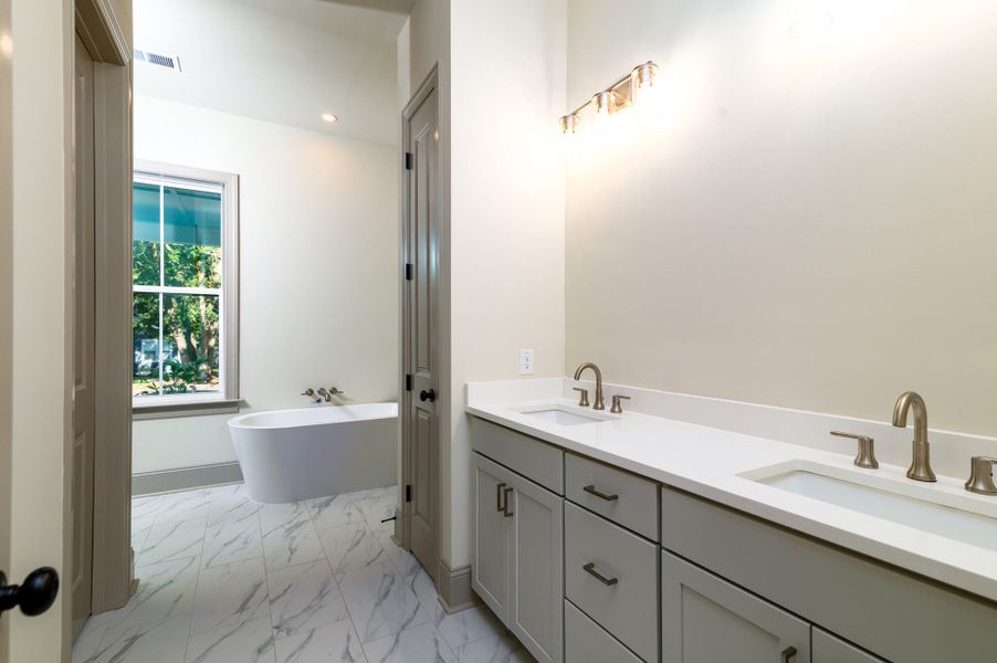 Furnished interior view inside a new home in , Charleston (Image 7).