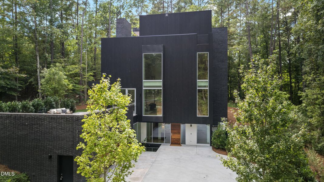 711 Berryhill Dr 01 Rhonda Szostak