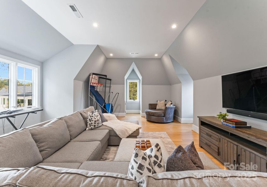 Media Room/Bonus Room