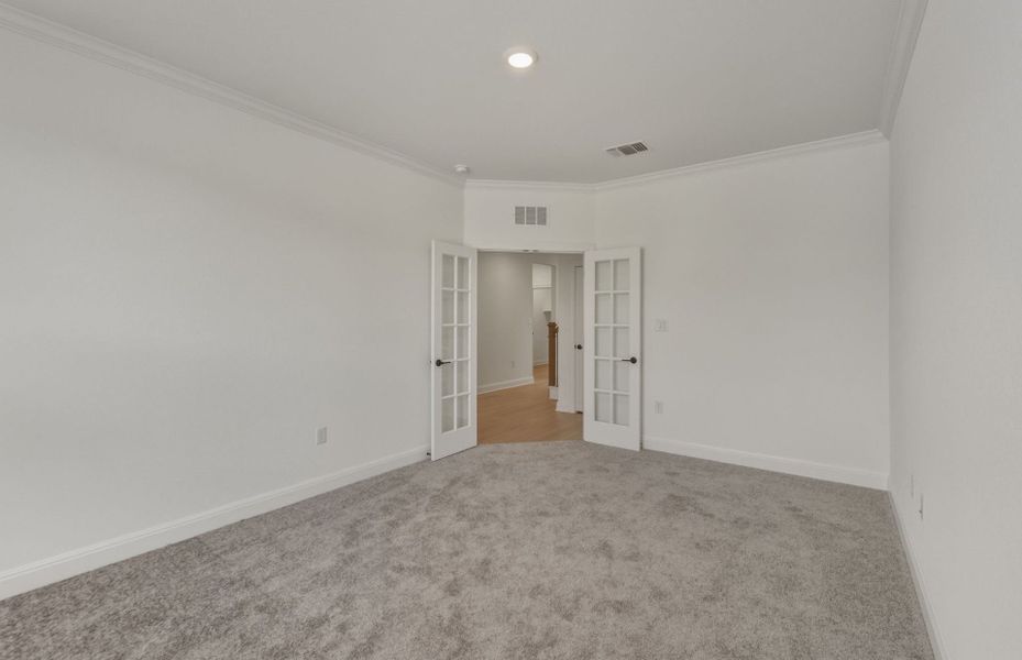 Spacious, unfurnished interior of a new home in Lagos, Manor (Image 42).