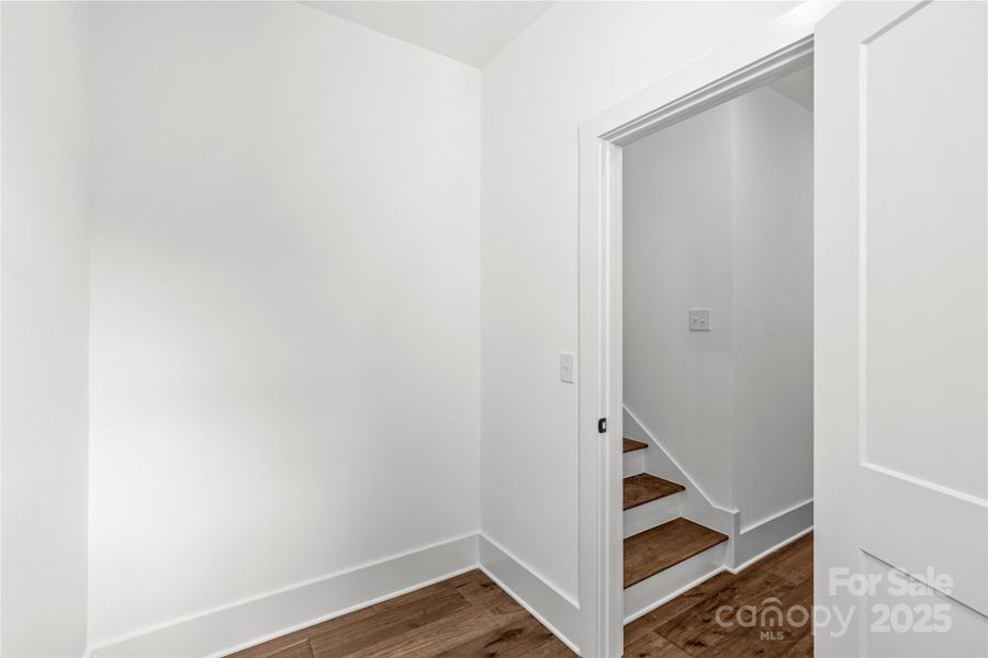 Spacious, unfurnished interior of a new home in , Charlotte (Image 19).