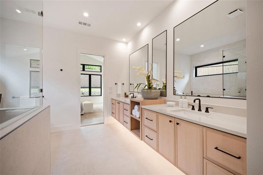 Furnished interior view inside a new home in , Dallas (Image 9).