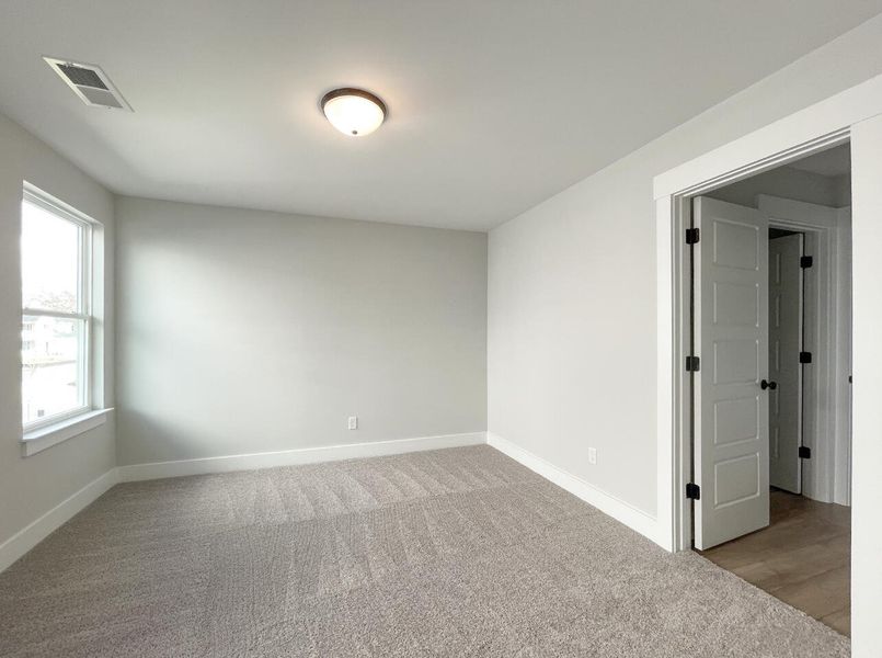 Spacious, unfurnished interior of a new home in Founders Club, Moore (Image 18).