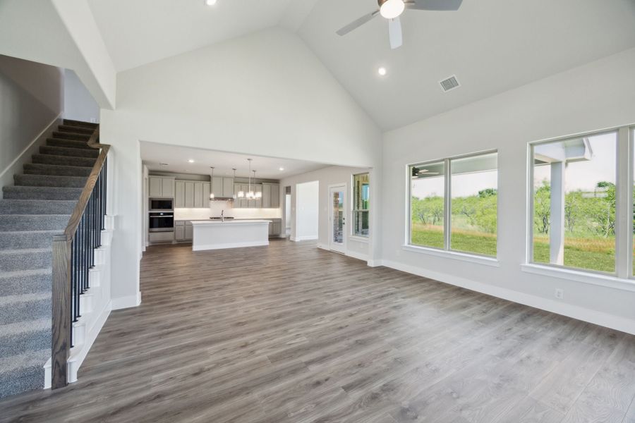 Spacious, unfurnished interior of a new home in Ellis Ranch Estates, Waxahachie (Image 18). Spacious, unfurnished interior of a new home in Ellis Ranch Estates, Waxahachie (Image 18).