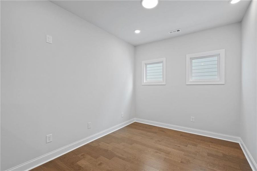 Spacious, unfurnished interior of a new home in Palisades Single Family, Cumming (Image 44).