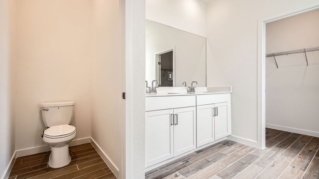 Representative furnished interior of a home built from the Davenport by D.R. Horton in Messina Place, Homestead (Image 40). Representative furnished interior of a home built from the Davenport by D.R. Horton in Messina Place, Homestead (Image 40).