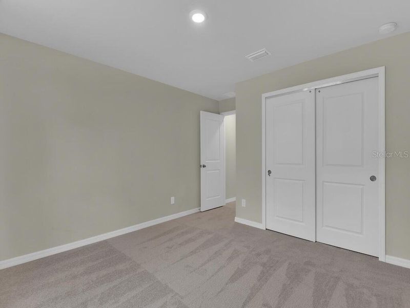 Spacious, unfurnished interior of a new home in , Port Charlotte (Image 12).