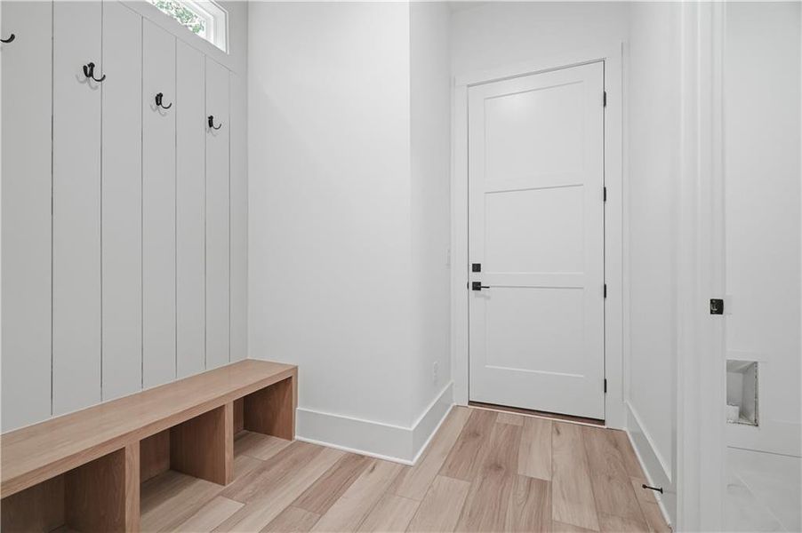 Spacious, unfurnished interior of a new home in , Jefferson (Image 46).