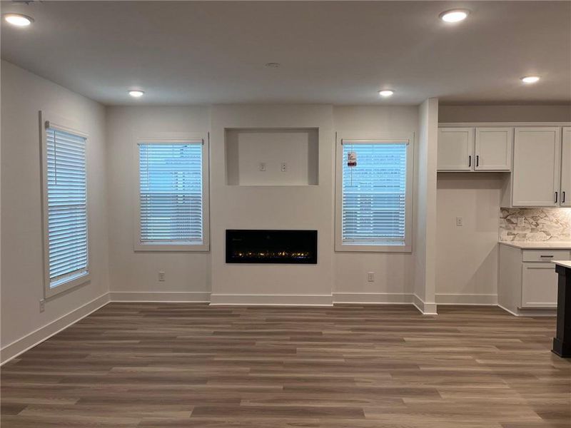 Spacious, unfurnished interior of a new home in Governors Parc, Kennesaw (Image 19).