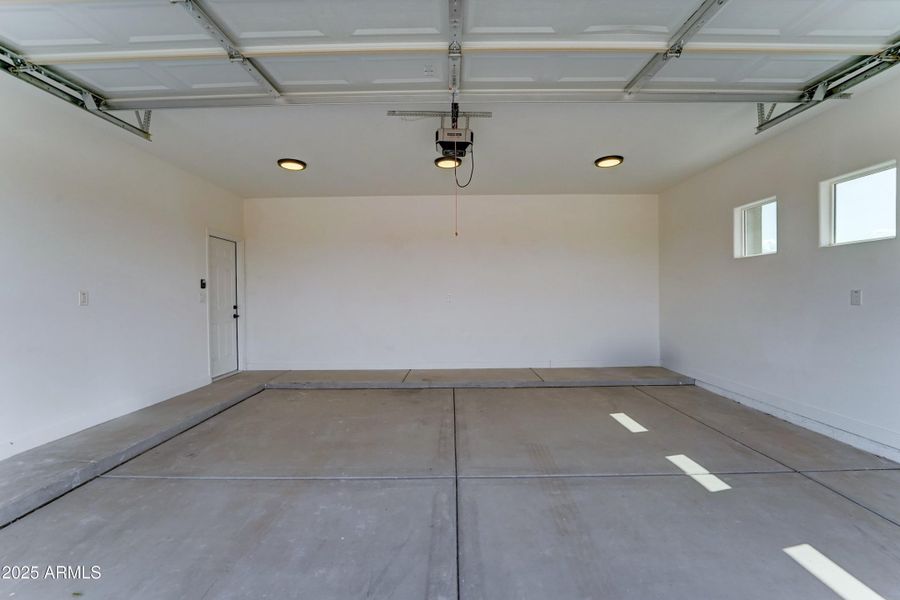 22009 W Montgomery-42