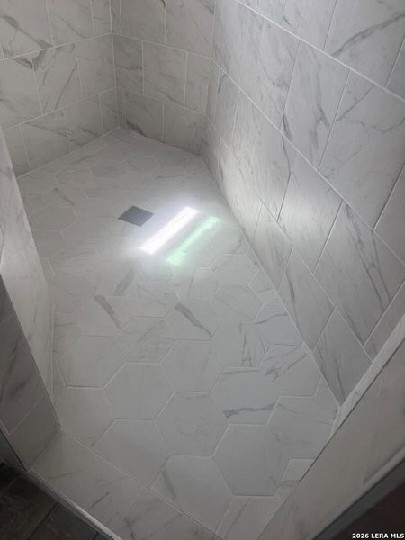 Close-up of interior finishes inside a home in , Blanco (Image 5).