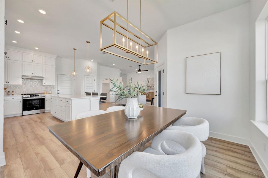 Dining Area - Kitchen (Staged)