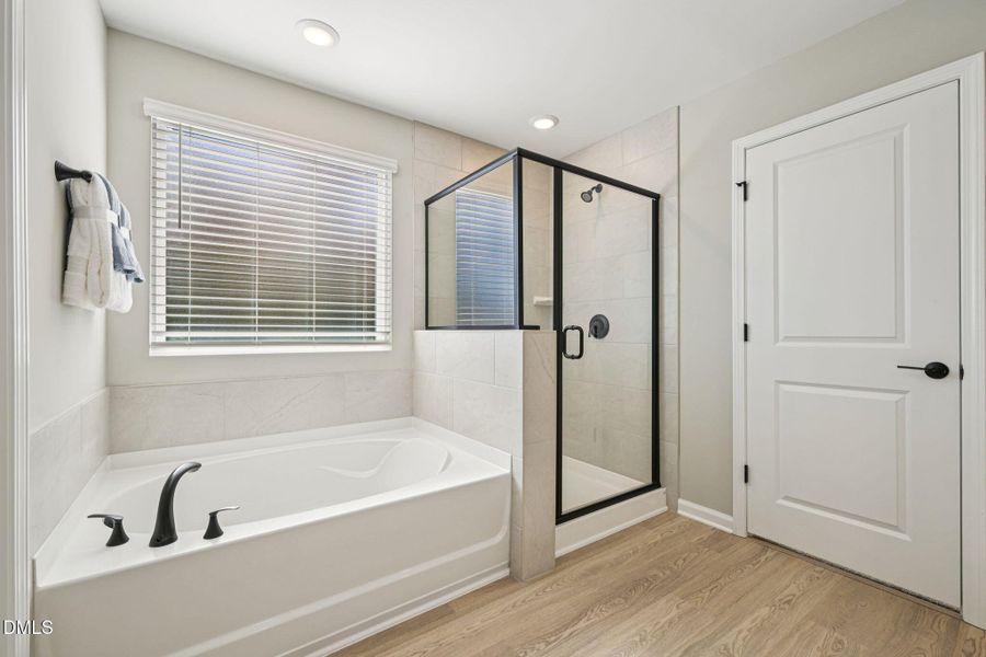 31 - Primary Bath 31 - Primary Bath