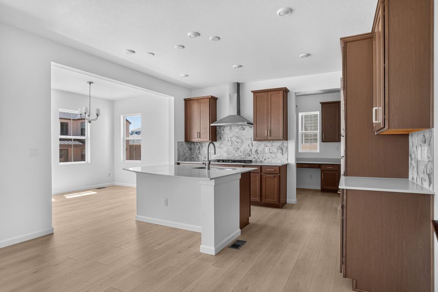 Furnished interior view inside a new home in Sterling Ranch Ascent Village, Littleton (Image 6). Furnished interior view inside a new home in Sterling Ranch Ascent Village, Littleton (Image 6).