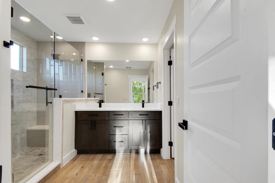 Furnished interior view inside a new home in , Bastrop (Image 7).
