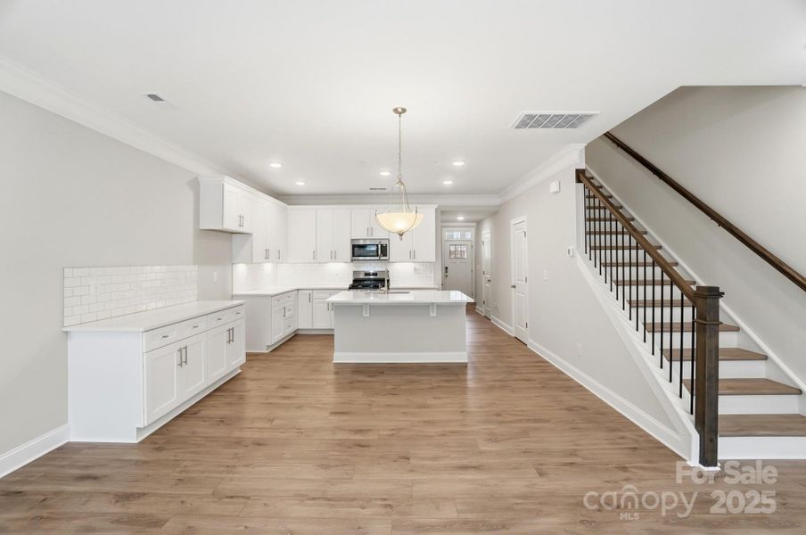 Image 42 of a home in Harrisburg Village.