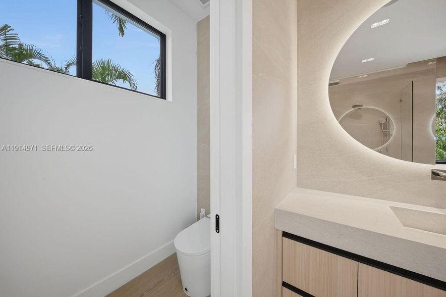 Image 96 of a home in .