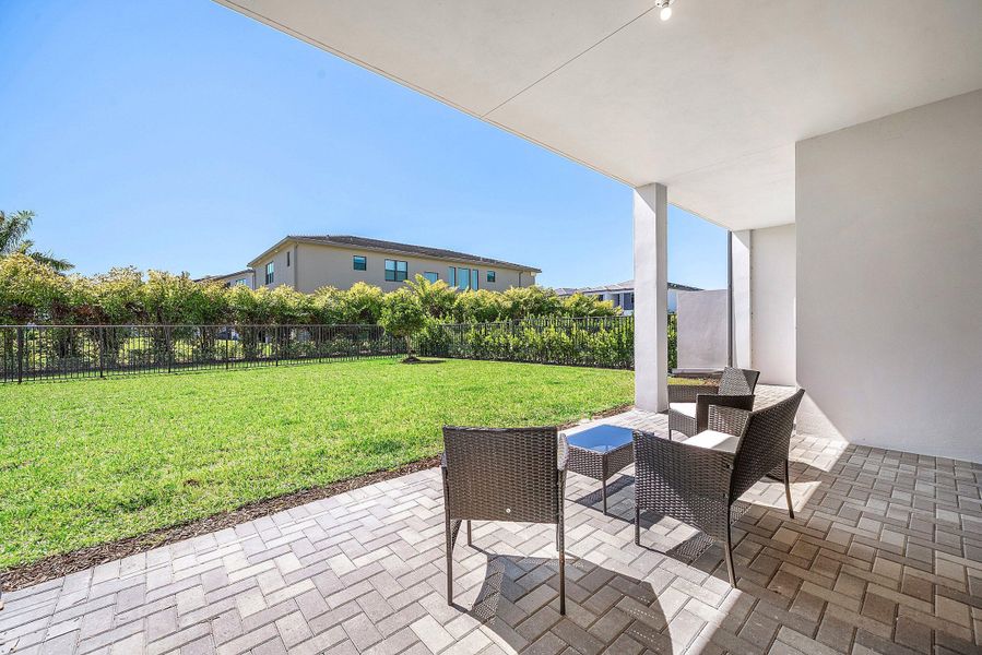 052-8260RoyalCountyDownRoad-BocaRaton-FL