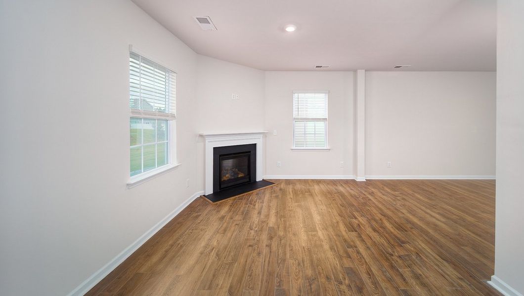 Spacious, unfurnished interior of a new home in Cline Village, Conover (Image 13).