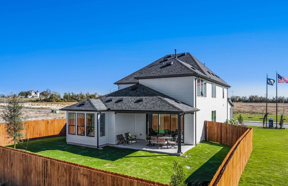 Representative exterior details of a home built from the Sanford by Pulte Homes in Kuempel Farms, Pflugerville (Image 3).