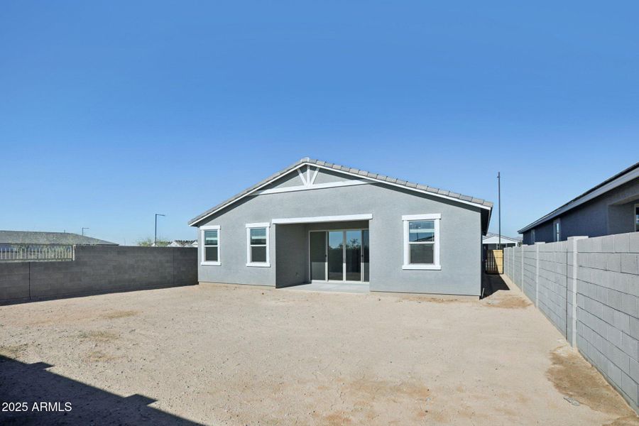 31-web-or-mls-W Bowker St-S1212-031