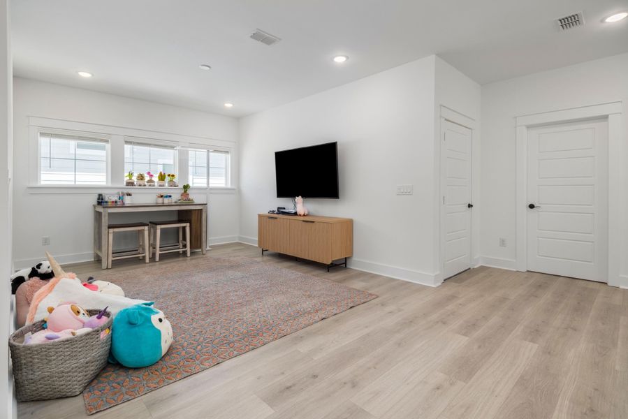Furnished interior view inside a new home in , Mount Pleasant (Image 13).