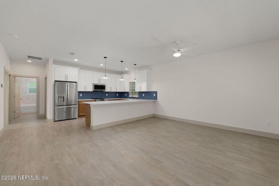 Spacious, unfurnished interior of a new home in , Hastings (Image 14).