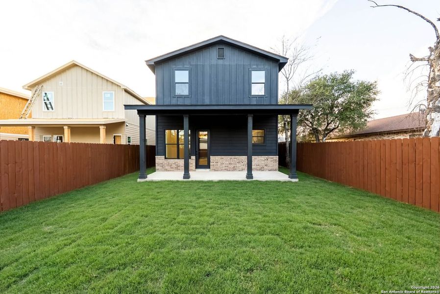 Exterior details and patio area of a home in , San Antonio (Image 33).