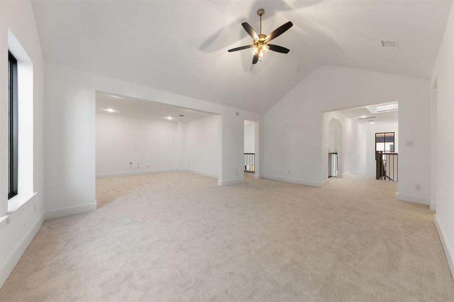 Spacious, unfurnished interior of a new home in Fields 60', Frisco (Image 30). Spacious, unfurnished interior of a new home in Fields 60', Frisco (Image 30).