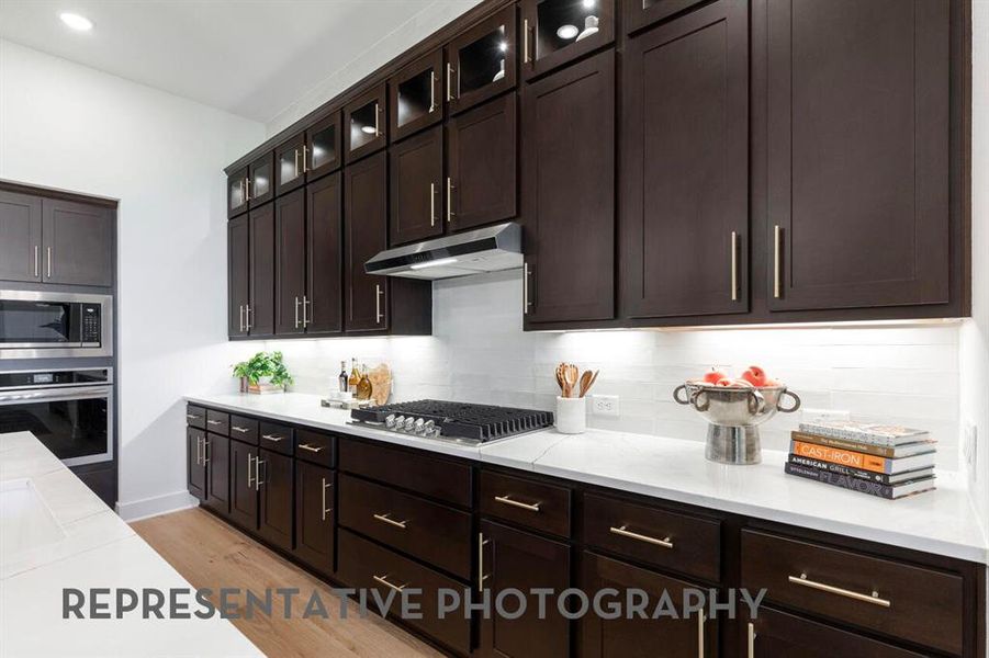 Furnished interior view inside a new home in Ridge Crossing, Waxahachie (Image 18).