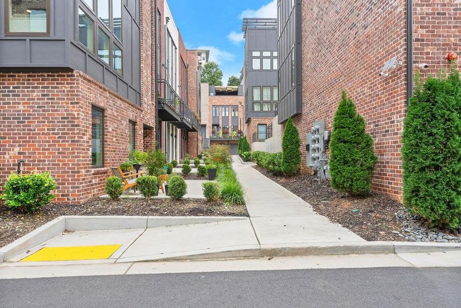 Image 33 of a home in . Image 33 of a home in .