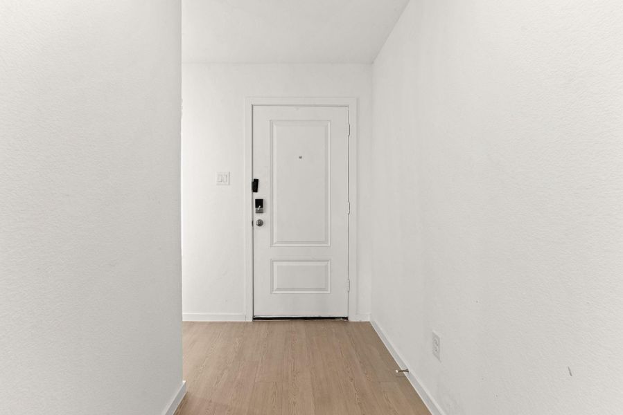 Spacious, unfurnished interior of a new home in , Katy (Image 15).
