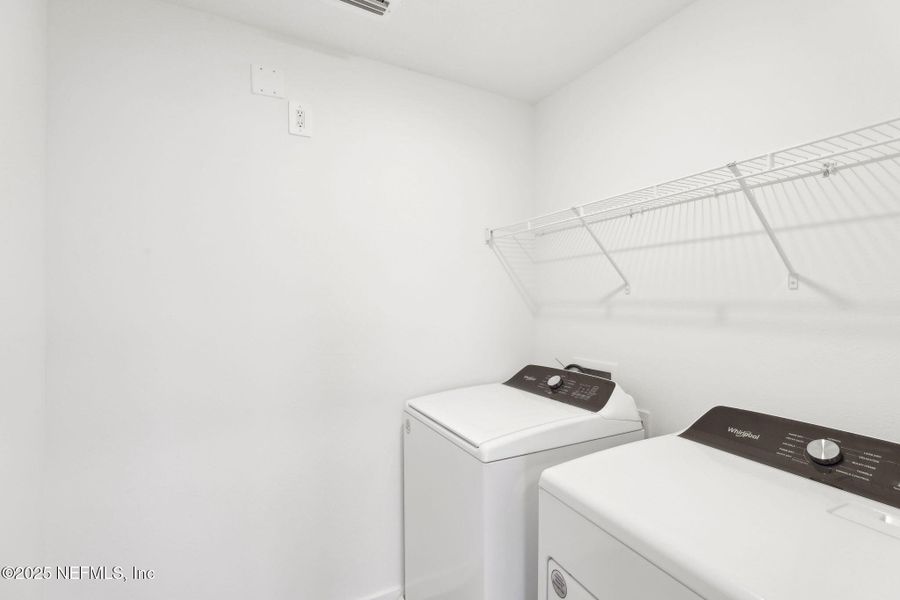 Image 46 of a home in Lakes at Bella Lago - Signature Series. Image 46 of a home in Lakes at Bella Lago - Signature Series.