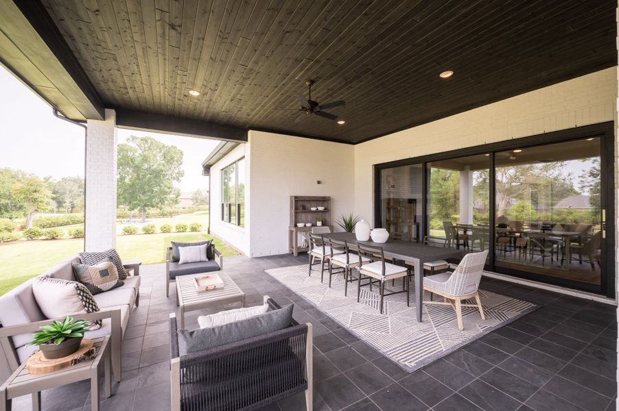 Image 89 representing the Meritage by Tri Pointe Homes in Legacy Grove, Montgomery, TX.