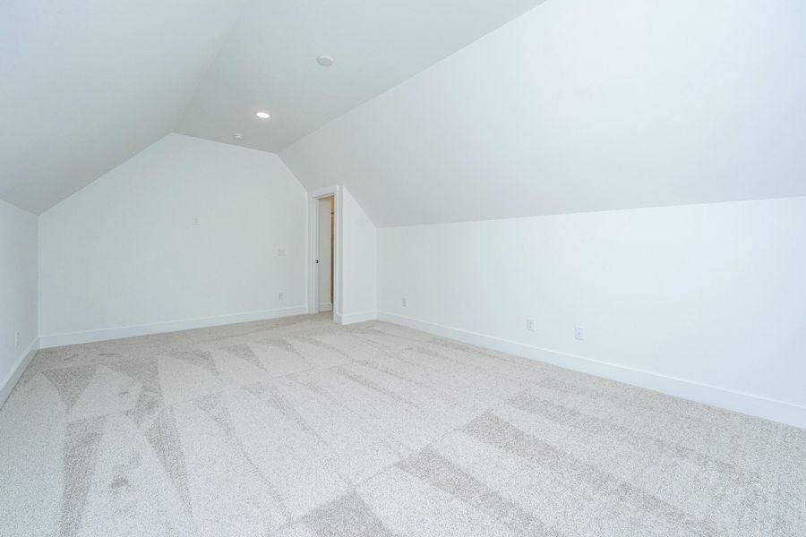Spacious, unfurnished interior of a new home in , Ridgeville (Image 24).