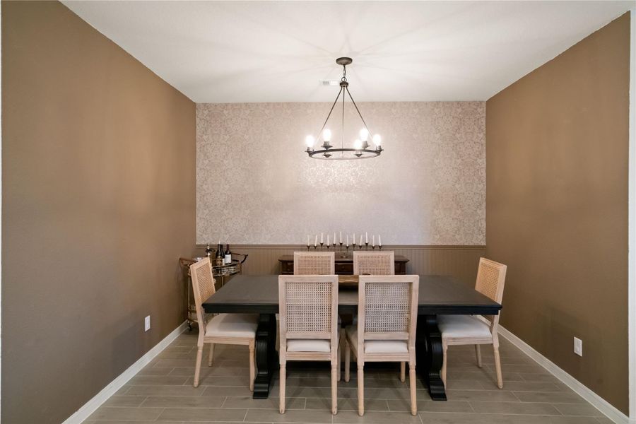 Furnished interior view inside a new home in , Anahuac (Image 9).