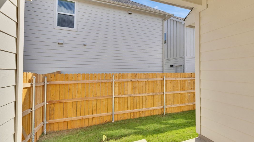 Furnished interior view inside a new home in Creeks Crossing, Elgin (Image 23).