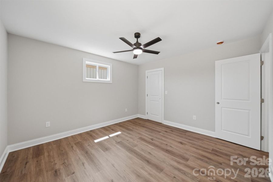 Spacious, unfurnished interior of a new home in , Hickory (Image 16).
